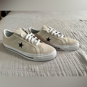 Converse Cons One Star suede sneakers